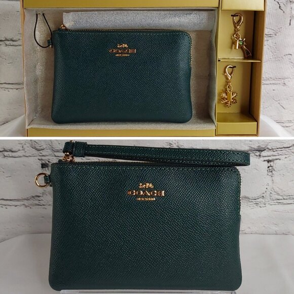 'COACH' TOP ZIP WRISTLET BAG & CHARMS BOXED GIFT SET